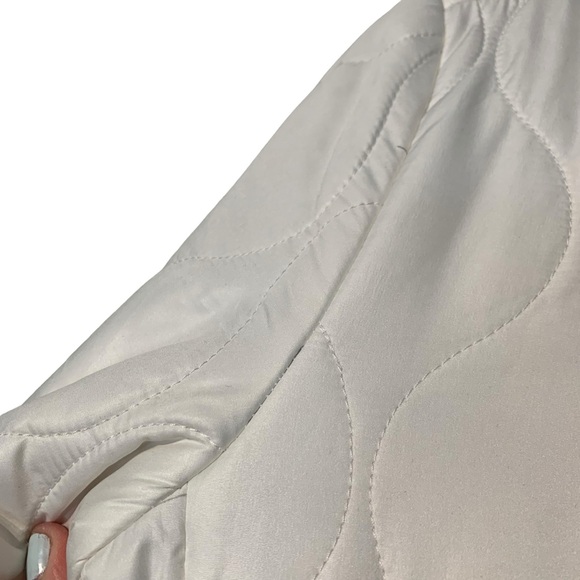 KATE SPADE | Women’s New York Belted Quilted‎ Coat - Sz Medium - Picture 9 of 16